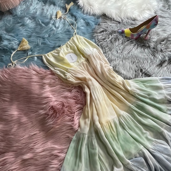 LAST ONE! Storia's MOST POPULAR Pastel Tie Dye Maxi W/TONS of Luscious Fabric - Picture 3 of 16